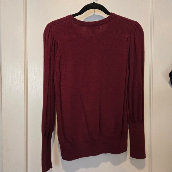 Banana Republic Burgundy Puff Sleeved Sweater - Size Medium - Picture 3 of 3